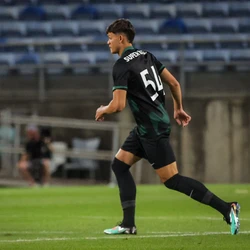 Bruno Ramos, zagueiro de 20 anos, ficou à disposição no banco de reservas no empate contra a Juventus