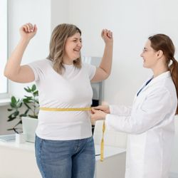 Veja como mudanças na alimentação e nos hábitos podem trazer resultados visíveis e duradouros 