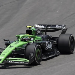 Pilotos e equipes usaram essa única sessão para entender o novo asfalto de Interlagos