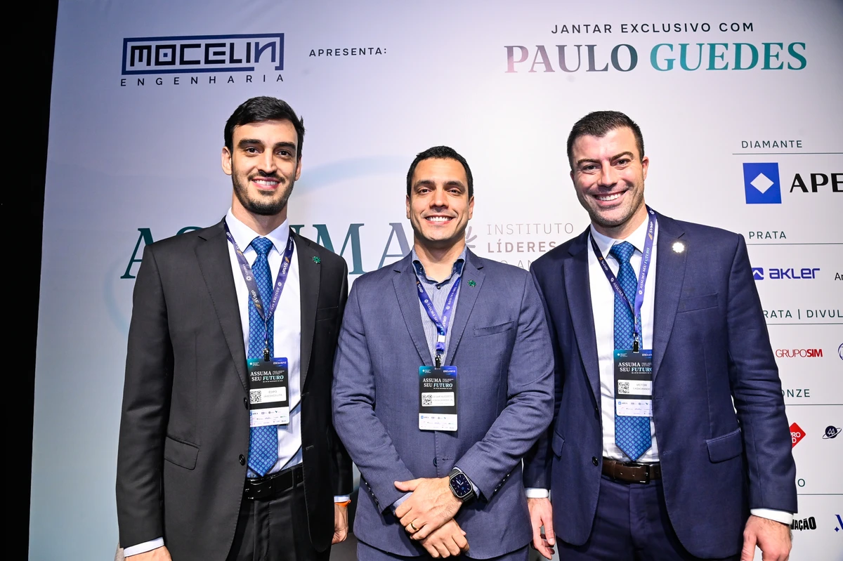 Édipo Ferreira, Cesar  Mocelin e Victor Casagrande