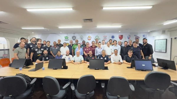 Reunião na sede da LNB com a participação de 25 clubes e o Cetaf-Vila Velha