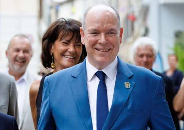 O príncipe Albert II de Mônaco esteve no Espírito Santo