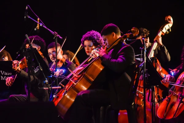 Orquestra Jovem Vale Música fará concerto especial nesta terça (11)