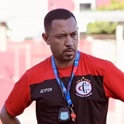 Wallace Pessanha, que já trabalhou na Desportiva, Real Noroeste e Vitória, foi detido em Vila Velha na manhã desta terça-feira (11)