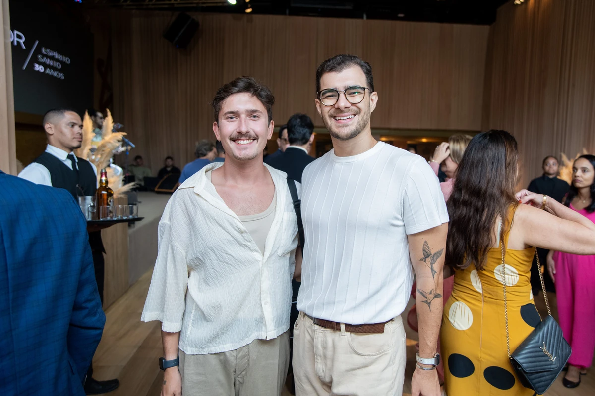 Alisson Herzog e Leonardo Valbão