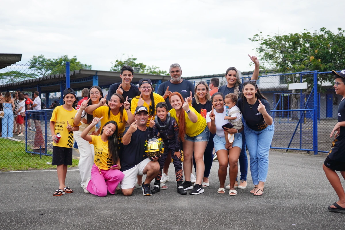 Com apenas 8 anos de idade, José Arthur conquista o Campeonato Capixaba de Kart 2025