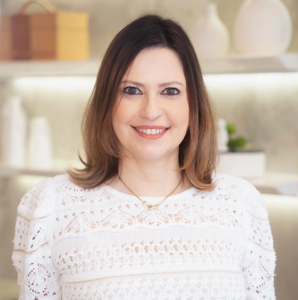 Giane Giro, dermatologista