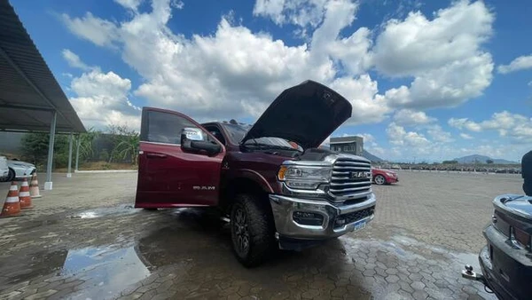 Leilão Detran|ES: Dodge Ram 3500 Longhorn 2023/2023 por Divulgação Detran|ES