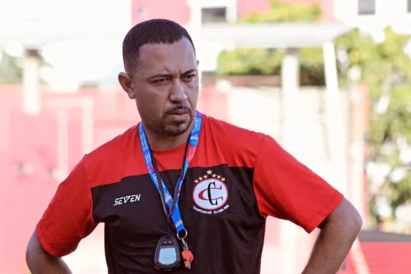 Wallace Pessanha, preparador físico, foi preso por envolvimento à facção ligada ao PCV