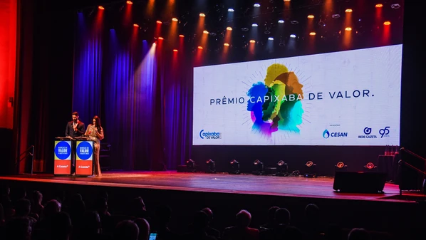 Em noite de celebração, profissionais de diferentes áreas foram reconhecidos
como nomes que impulsionam ciência, cultura, inovação e impacto social no
Espírito Santo