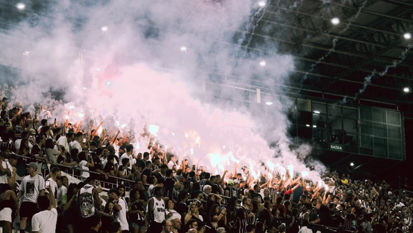 Estudo indica que 59% dos brasileiros nunca acompanhou uma partida direto do estádio