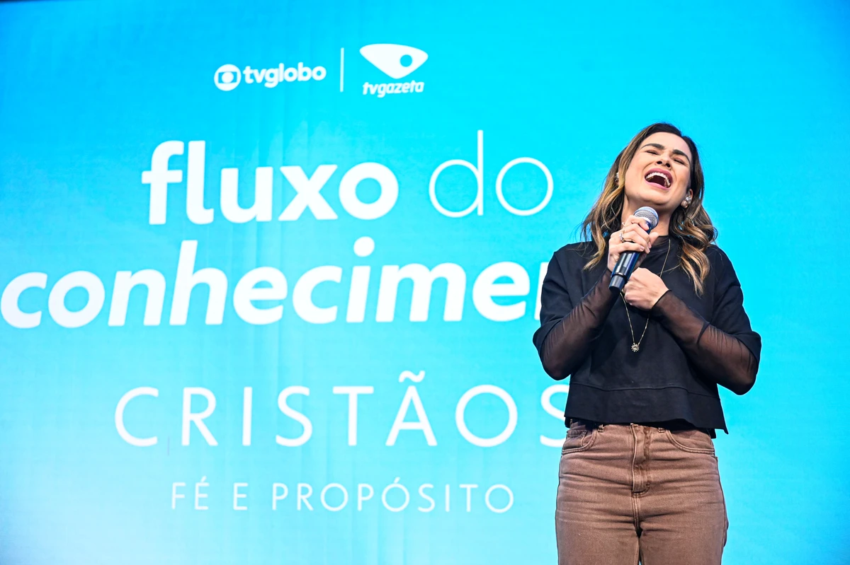 A cantora Bruna Olly fez o show de encerramento do evento da TV Globo por Arthur Louzada