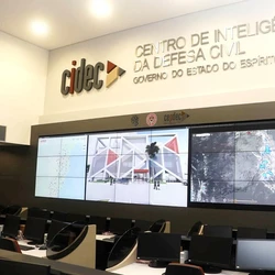 Ações conjuntas incluem manutenção da rede elétrica, planos de resposta a emergências climáticas e troca constante de informações sobre municípios em risco