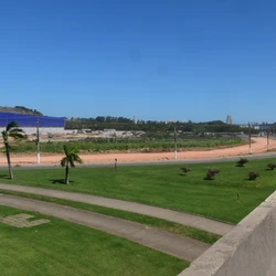 A previsão é que a nova loja seja instalada em área de 35 mil metros quadrados na Avenida Carlos Lindenberg, que também vai receber outras duas novas megalojas até o final deste ano