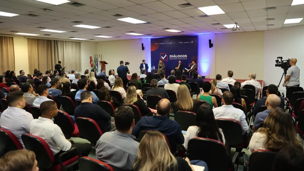 Segundo o secretário da Fazenda, Benício Costa, e o advogado tributarista Henrique Tavares, durante painel realizado por A Gazeta, os negócios devem corrigir as fragilidades nos processos contábeis e adaptar softwares usados na emissão de notas