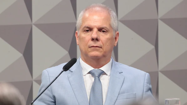 Alessandro Stefanutto foi demitido do INSS quando as fraudes dos descontos ilegais foram reveladas; defesa afirma que não teve acesso ao teor da decisão que decretou a prisão