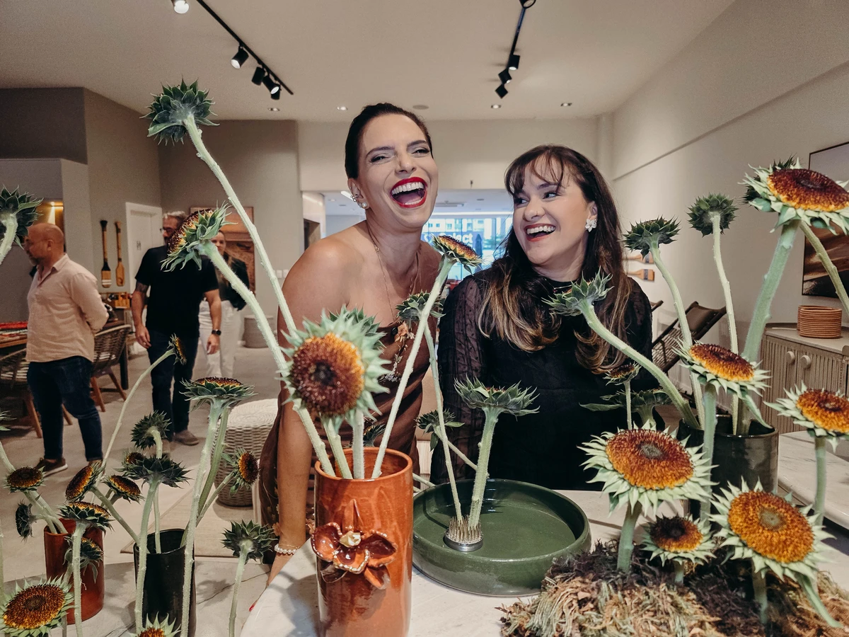 Bruna Medeiros e Daniela Costa