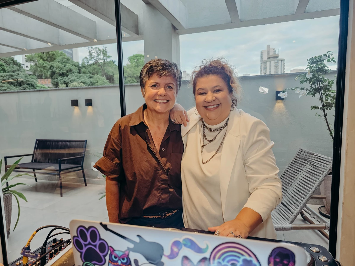 Claudia Moulin e DJ Larissa Tantan