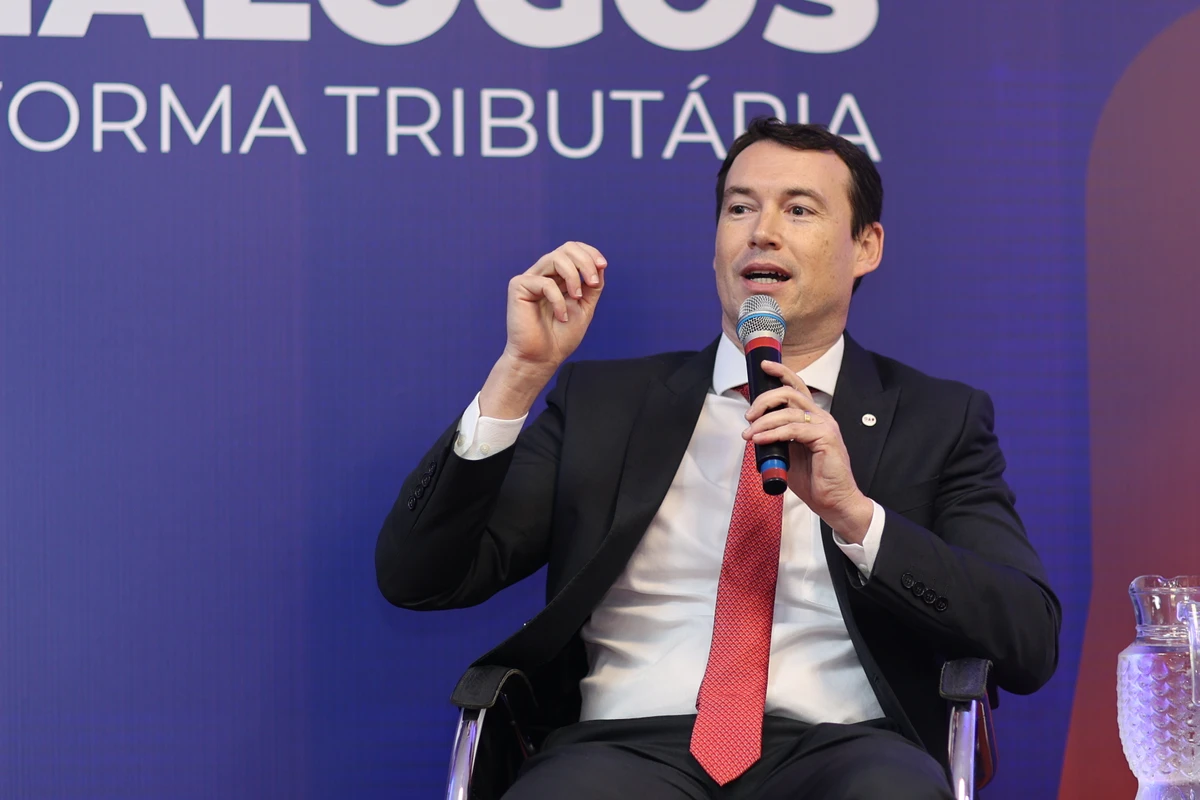 Henrique Tavares, advogado tributarista e presidente da 2⁠ª Subseção da OAB/ES