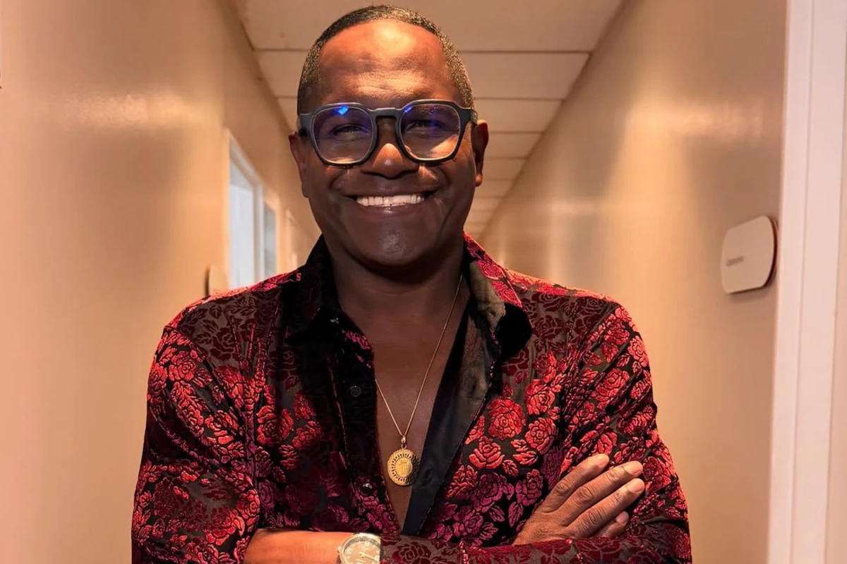 Tatau, ex-vocalista do Araketu, comanda o Show da Virada em Guriri