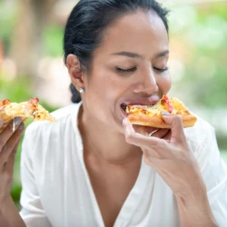 Com informação e cuidado, é possível atravessar a menopausa com mais conforto e qualidade de vida