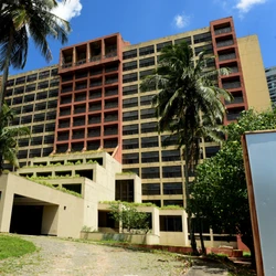 Hotel que já foi o melhor de Vitória dará lugar a um grande empreendimento, que terá mall de lojas e torres residenciais