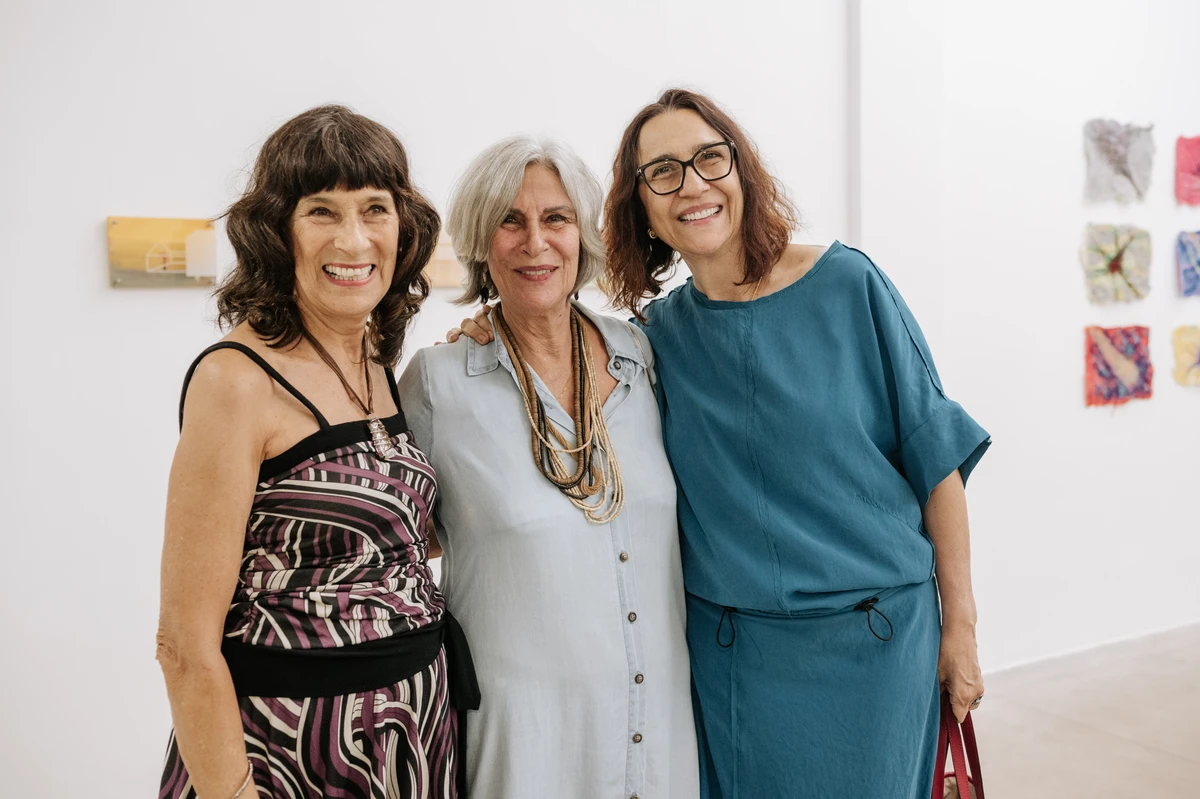Almerinda Lopes,Carol Abreu, Carmen Viana