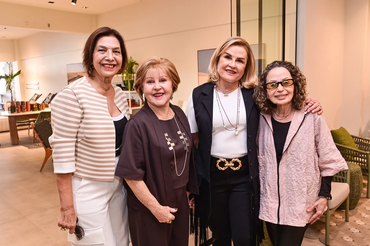Ana Martins, Carmem Dolores, Zilda Helal e Elza Pinto 