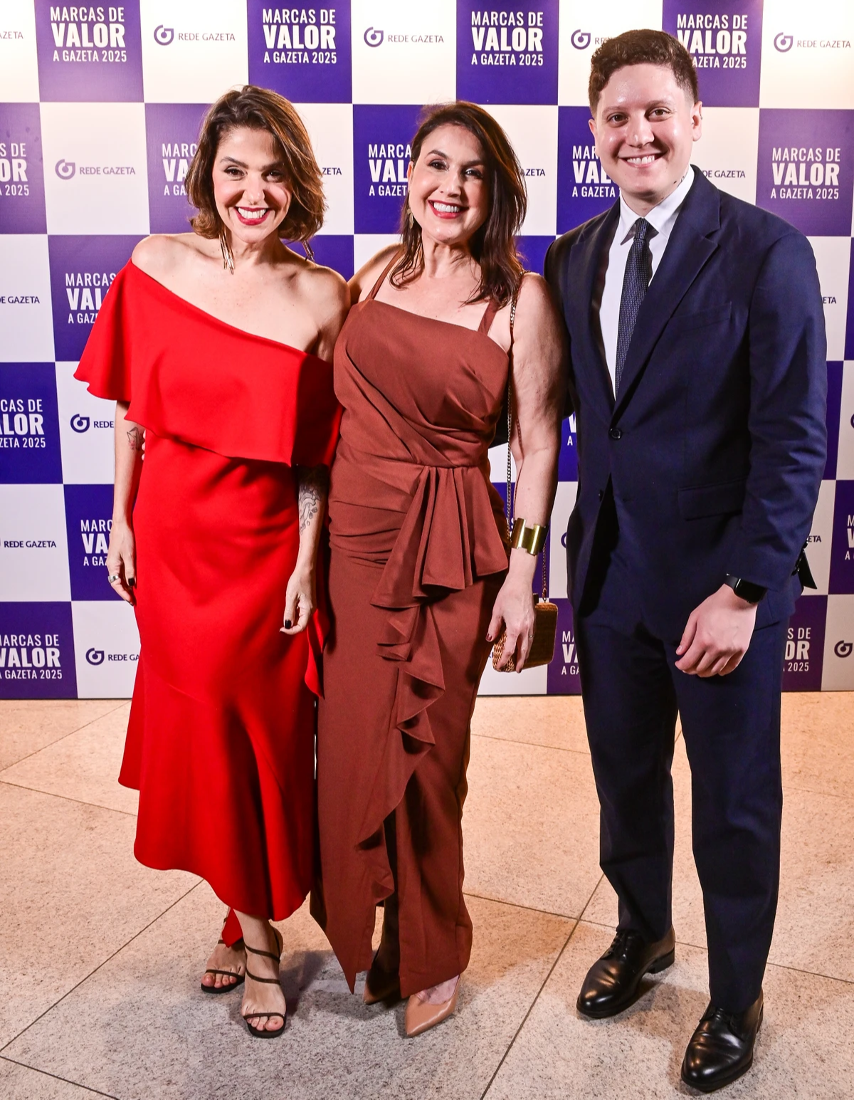 Mariana Perini, Renata Rasseli e Douglas Motta. Crédito: Cloves Louzada