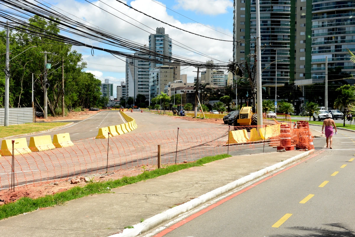 Obras do Mergulhão, em Jardim Camburi por Ricardo Medeiros
