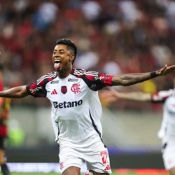 Time paulista perdeu nas duas últimas rodadas e viu o Rubro-Negro vencer e abrir 3 pontos faltando cinco jogos para cada time