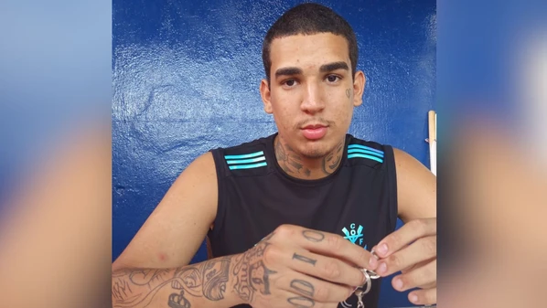 Ray da Silva Mota, de 16 anos, estava com a namorada e outra pessoa quando foi surpreendido por três homens encapuzados; crime ocorreu na noite de sexta-feira (14)