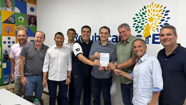 Ato de filiação foi realizado na tarde desta segunda-feira (17), em Vitória; militar da reserva havia deixado o PL em março deste ano