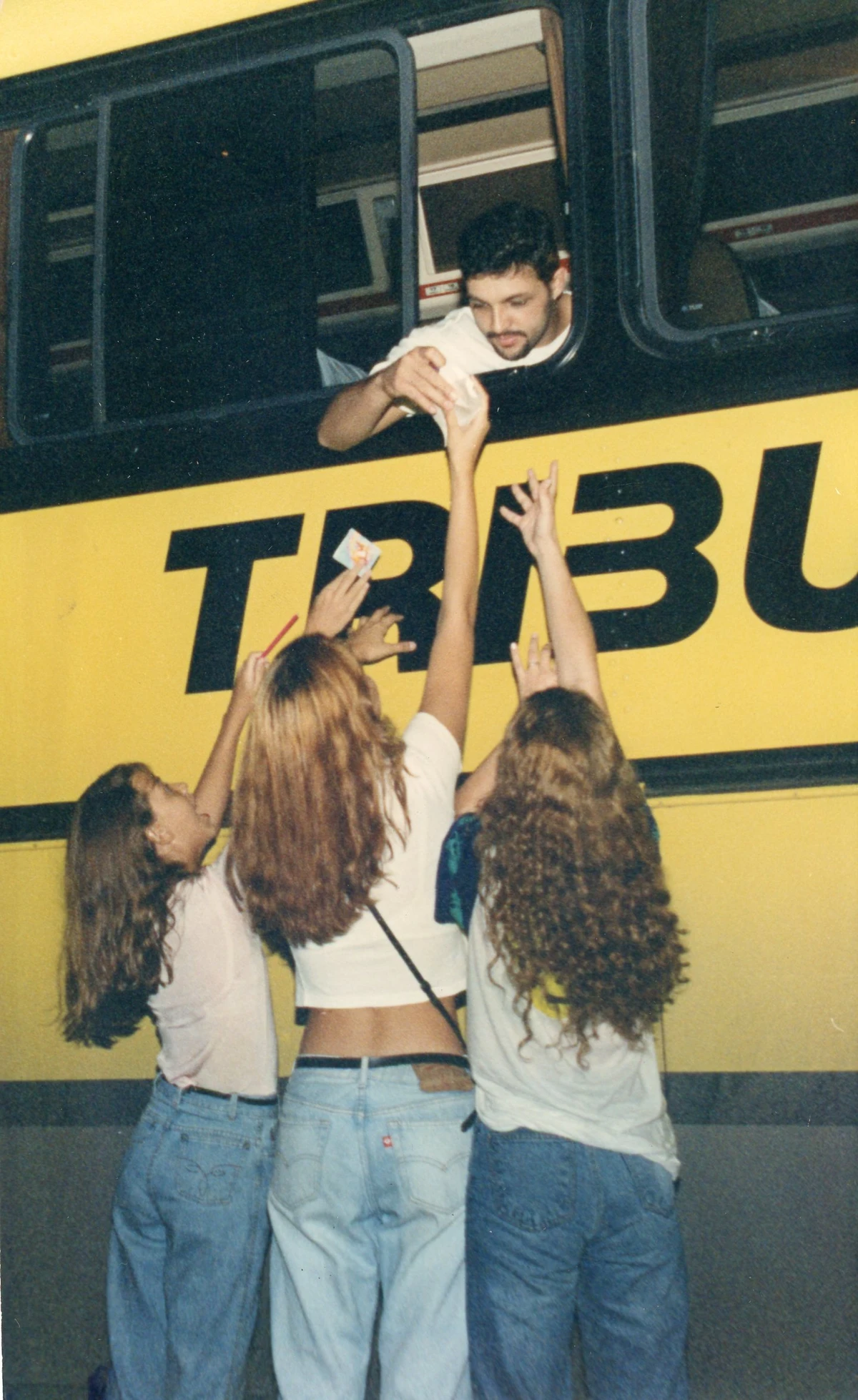 Show dos Mamonas Assassinas em Vitória em 01/11/1995 por Helô Sant'Anna