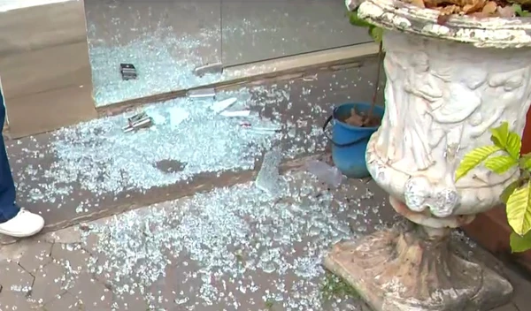 Restaurante é alvo de criminosos pela 15ª vez este ano em Vitória