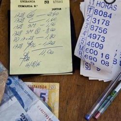 Prática sobrevive há mais de 130 anos e movimenta bilhões de reais no Brasil por ano
