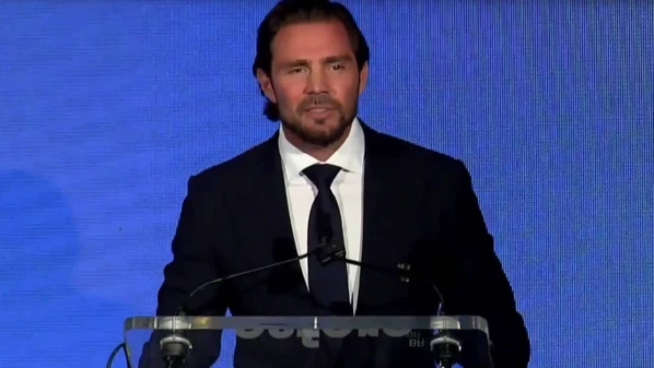 Apenas Will Bank foi preservado devido ao interesse de investidores em adquirir o banco digital. Daniel Vorcaro se preparava para embarcar para Dubai; advogados afirmam que Vorcaro iria viajar para fechar negócio nos Emirados Árabes