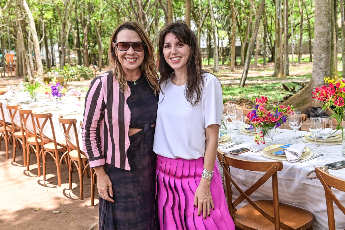 Andréia Lopes e Débora Leal