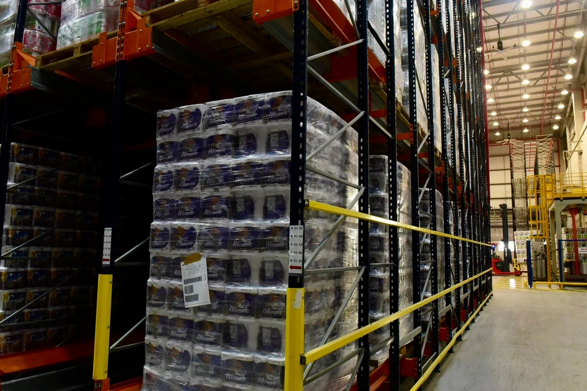 Depósito dos produtos tissue da Suzano em Aracruz por Carlos Alberto Silva