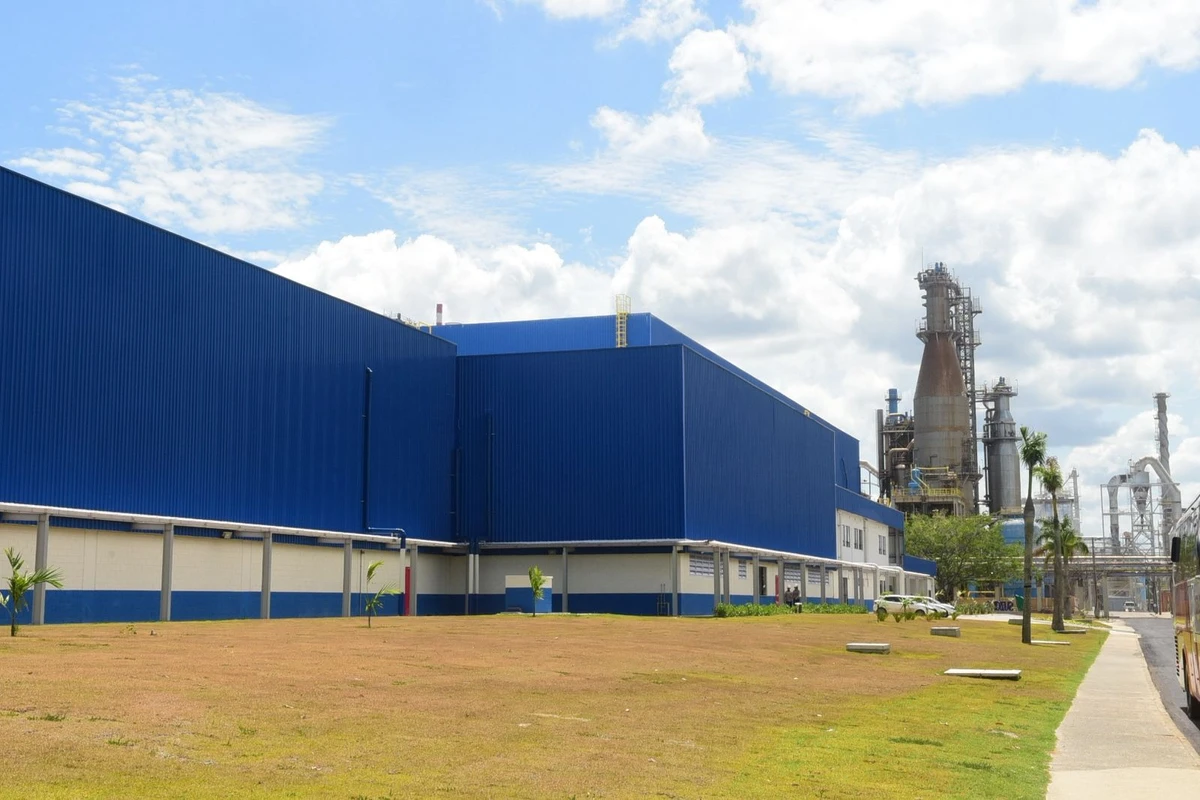 Fábrica da Suzano em Aracruz por Carlos Alberto Silva