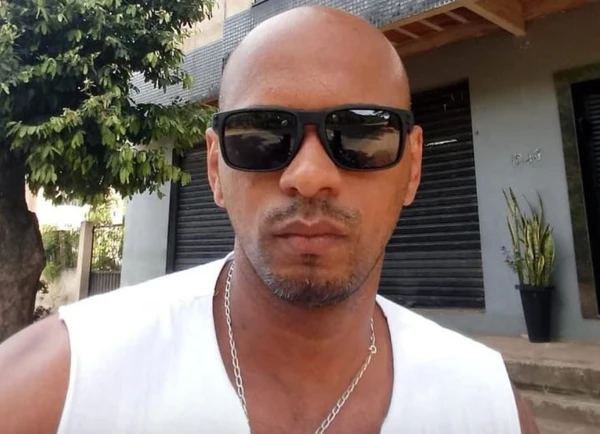 Homem é morto a tiros por suspeitos em moto em Colatina