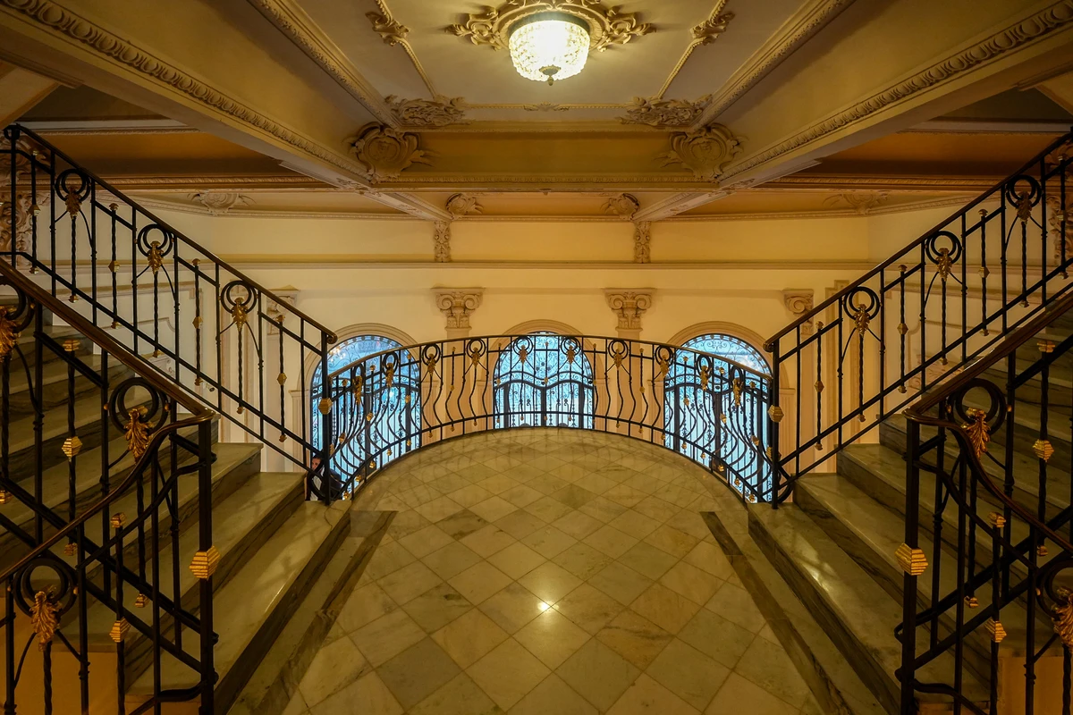 Teatro Carlos pronto após reforma