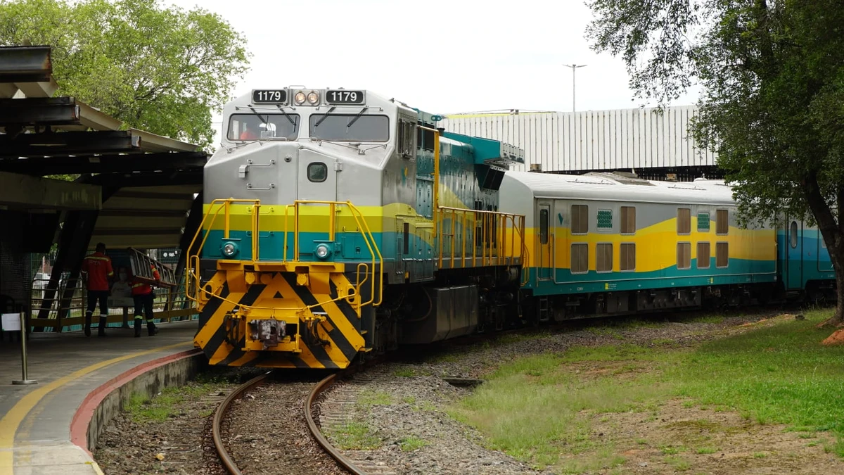 Trem de passageiros passou por período de testes para iniciar operação noturna entre Minas e Espírito Santo