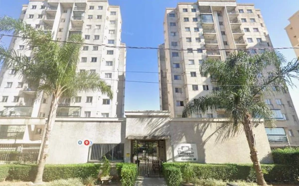 Apartamento no condomínio Villagio Manguinhos é um dos itens no leilão