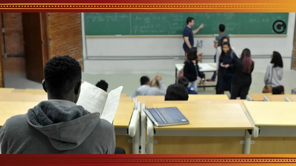 Apenas 11,8% de pretos e pardos alcançam o nível superior completo