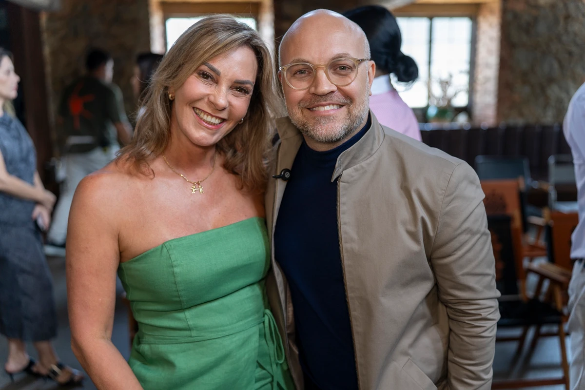 Suzana Rossi e  Vitor Cipriano