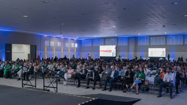 Itaipu, Vale e ONS lideram lista de expositores do simpósio que retorna ao Espírito Santo com mais de 10 mil participantes e foco em segurança hídrica