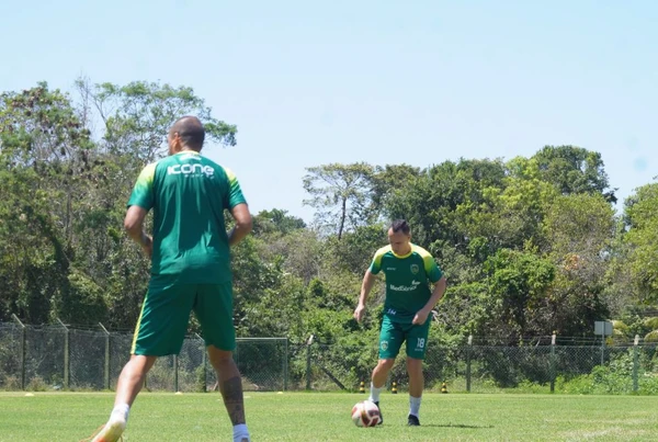 Porto Vitória apresenta elenco para a temporada 2026