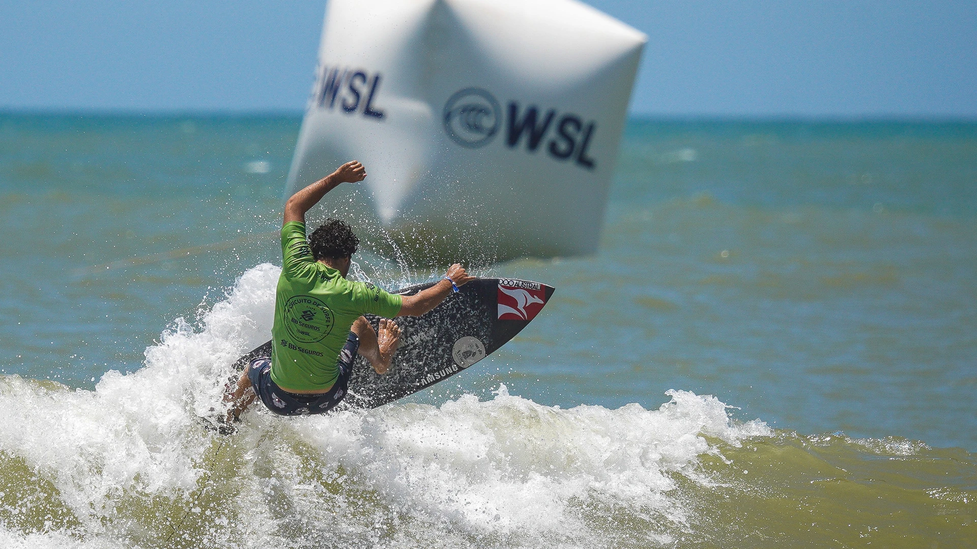 Etapa do WSL (World Surf League) na Praia D'Ulé em Guarapari