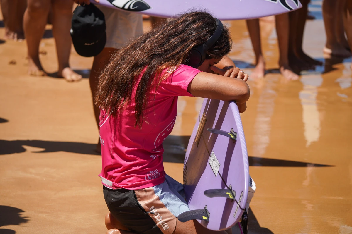 Sophia Medina. Etapa do WSL (World Surf League) na Praia D'Ulé em Guarapari por Vitor Jubini